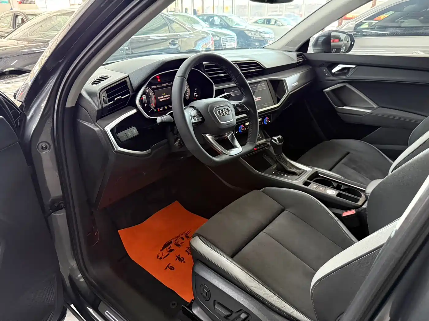 Audi Q3 2023 35 TFSI Fashion Dynamic (1.4T) фото 4