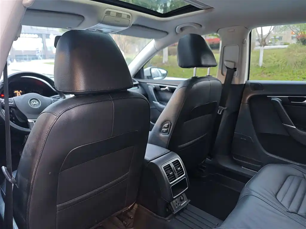 Volkswagen Magotan 2013 1.8TSI Luxury фото 8