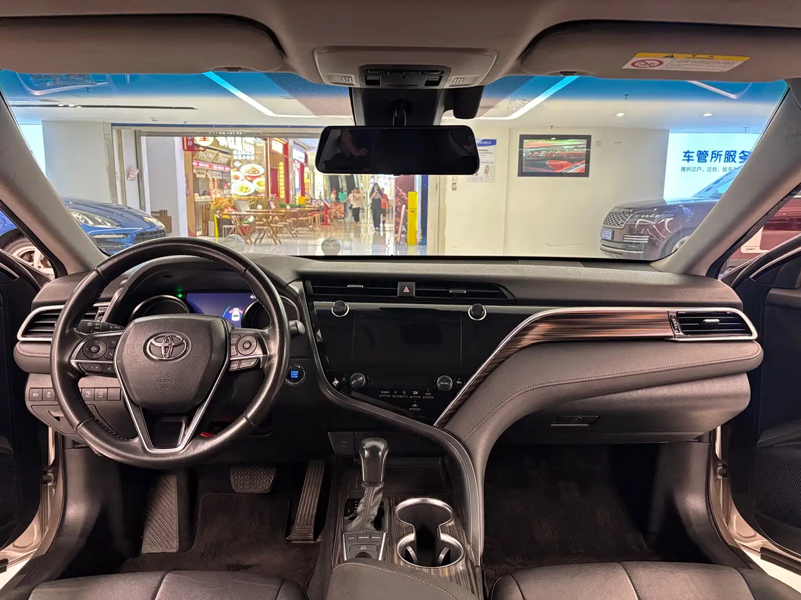 صورة 12 - Toyota Camry