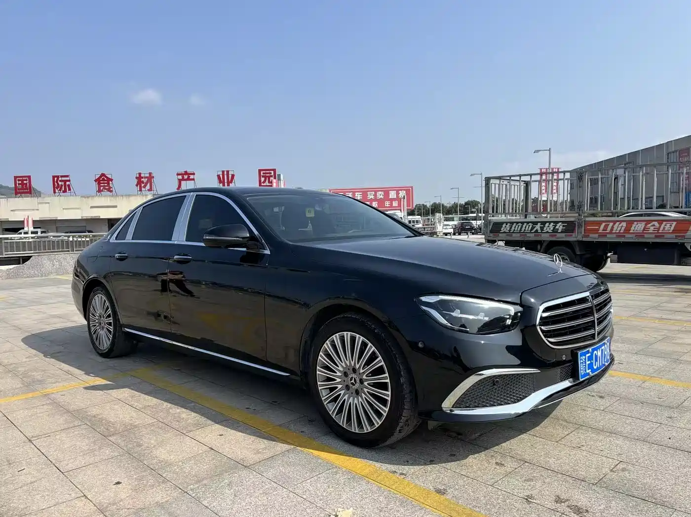 Mercedes-Benz E-Class 2022 Second Facelift E 300 L Luxury фото 3
