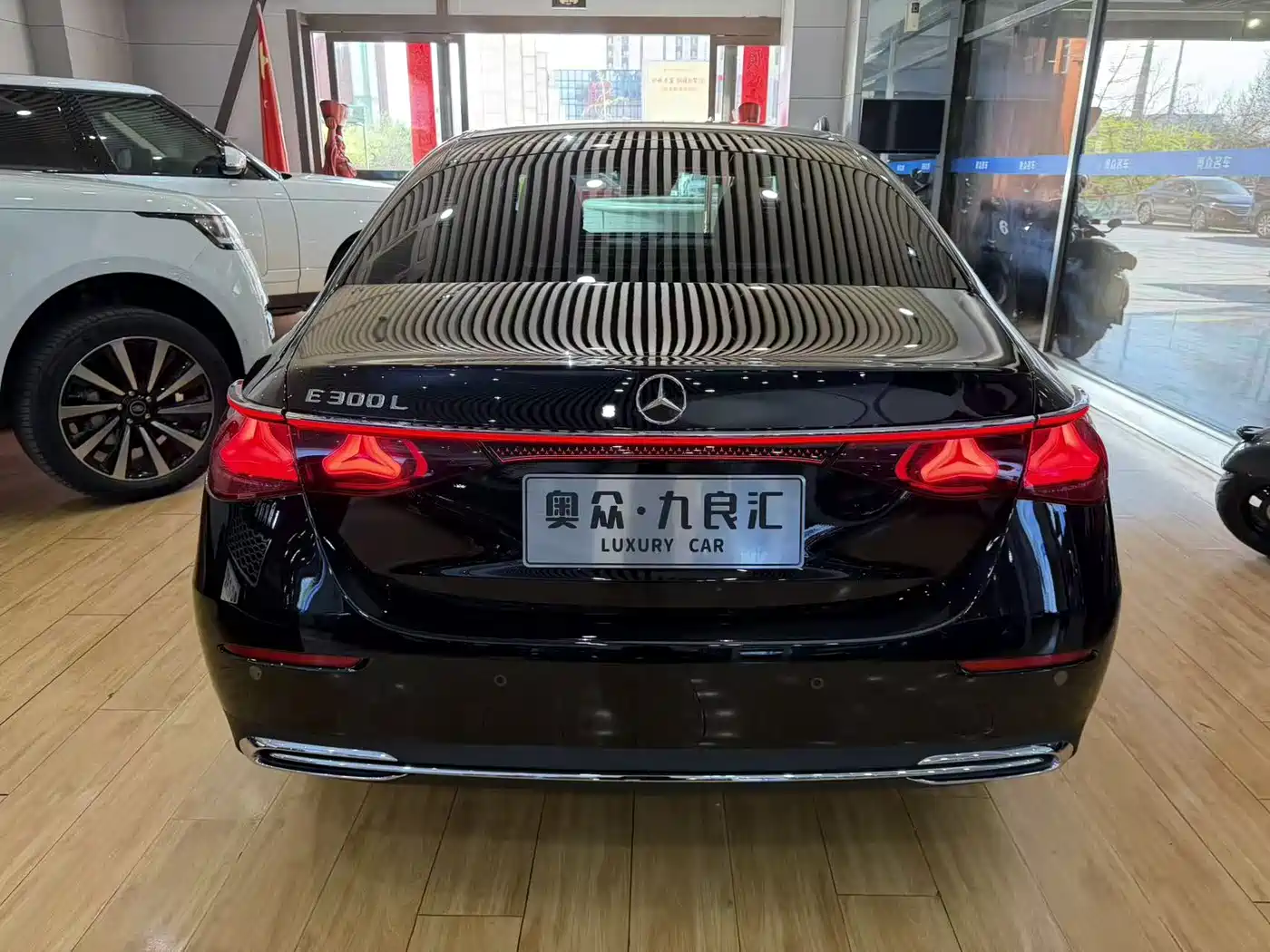 Mercedes-Benz E-Class 2025 E 300 L Luxury фото 9