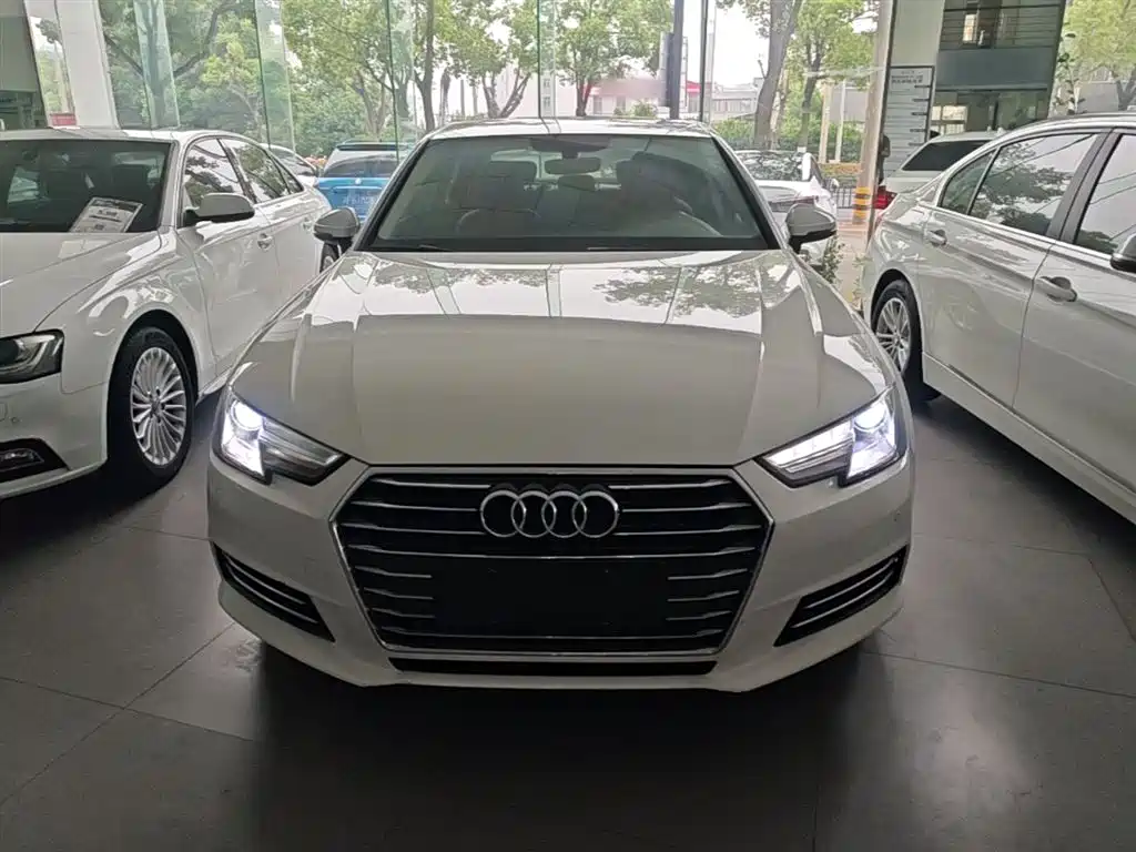 Audi A4L 2018 30th Anniversary 40 TFSI Progressive фото 3