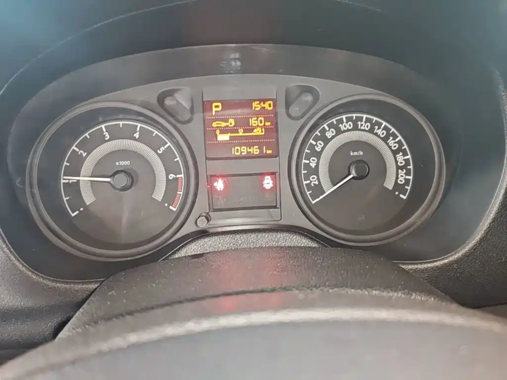 Peugeot 301 2015 2014 1.6L Automatic Comfort Edition