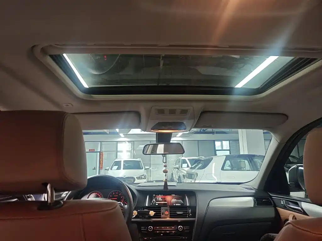 BMW X4 2014 xDrive28i Leading Edition фото 18