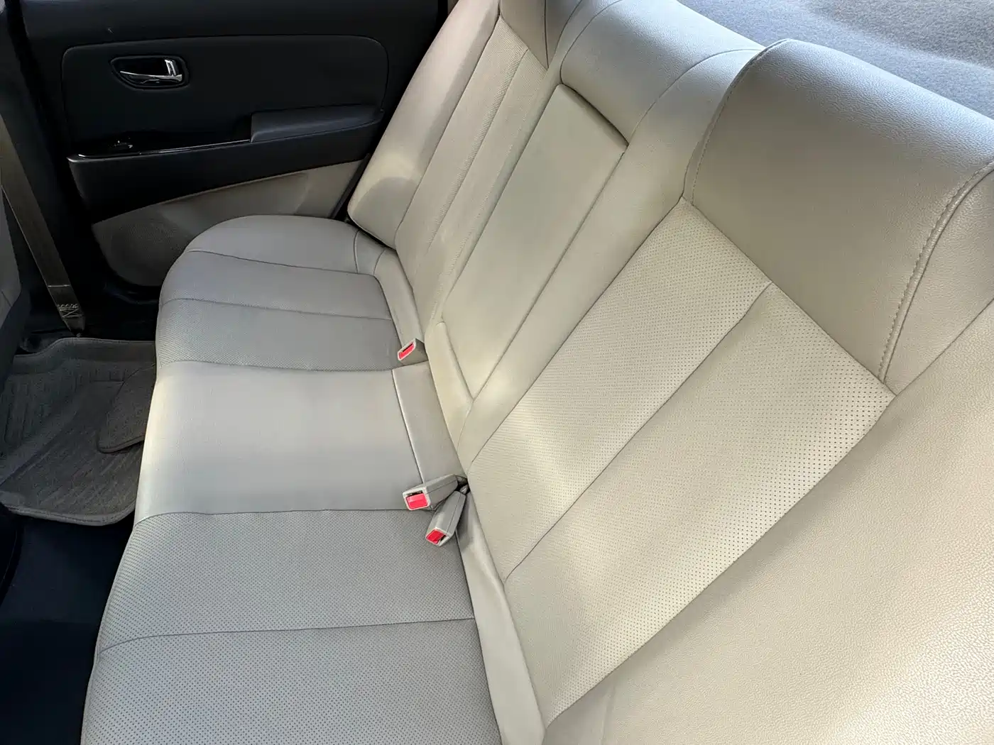 Hyundai Elantra 2011 1.6L Automatic Luxury фото 17