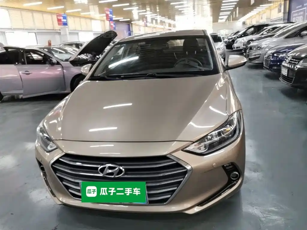 Hyundai Elantra 2016 Model 1.6L Automatic Smart Elite фото 3