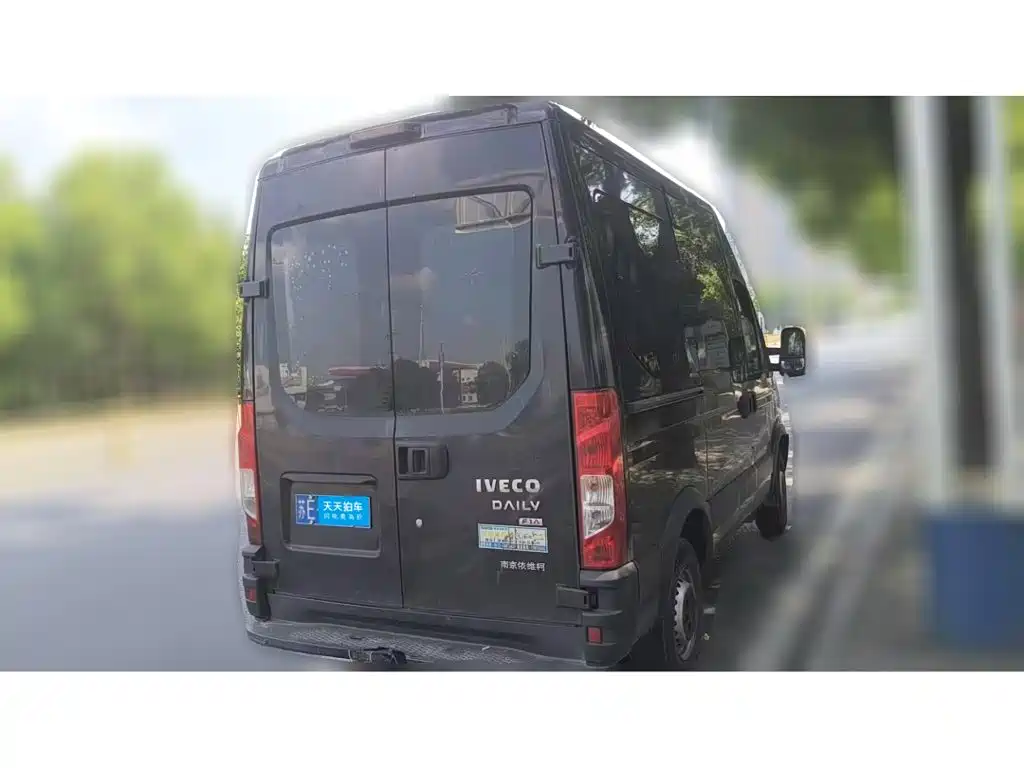 Iveco Daily 2020 2020 2.3T Manual Chaorui Short Wheelbase High Roof High Power F1A