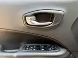 Фото 17 - Jeep Compass