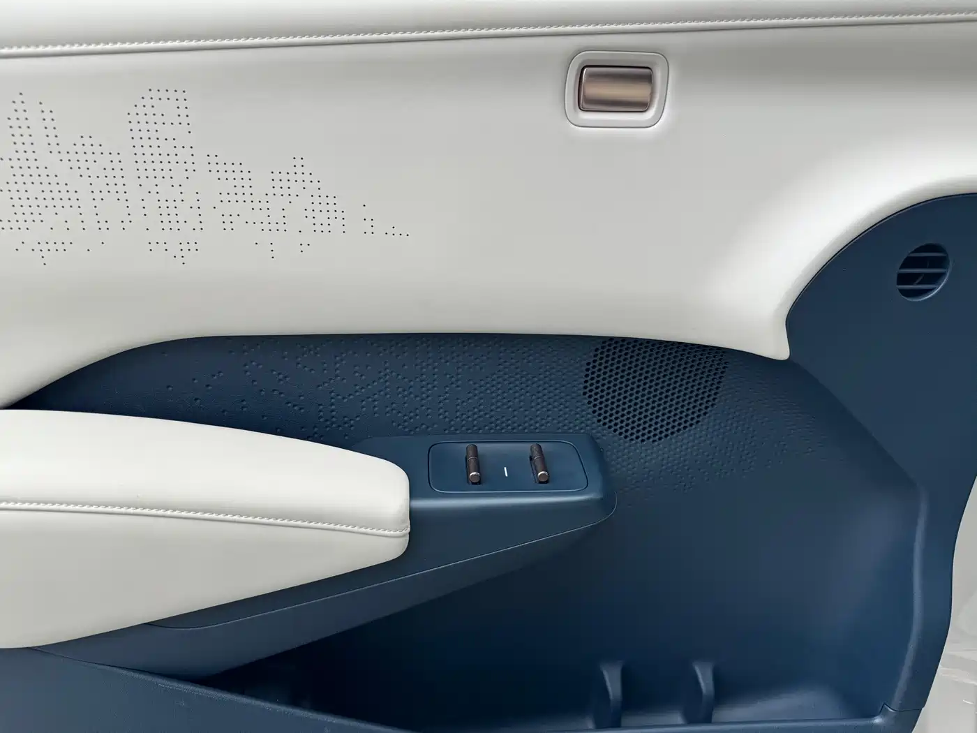 ZEEKR EXTREME KRYPTON X