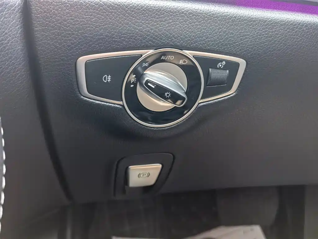 Фото 28 - Mercedes-Benz E-Class New Energy
