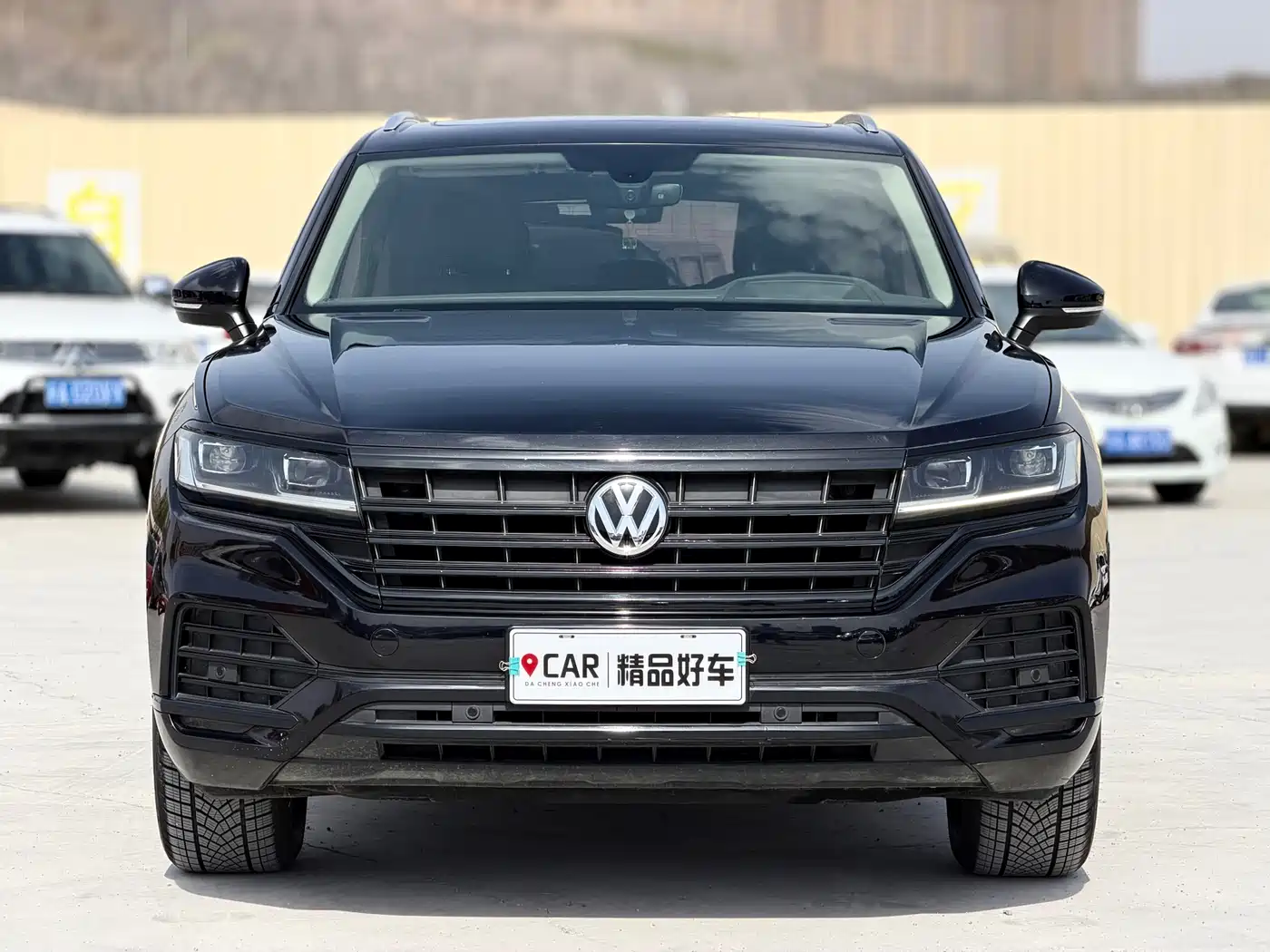 Volkswagen Touareg 2019 2.0TSI Sharp Wing Edition China VI фото 2