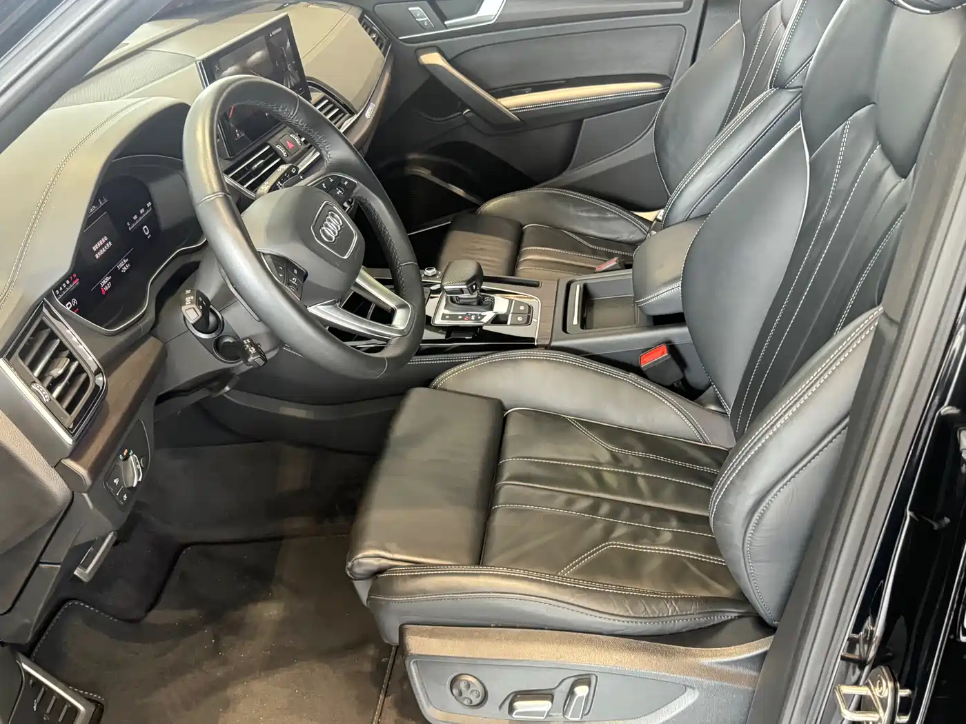 Audi Q5L 2024 Model 45 TFSI Premium Dynamic фото 17