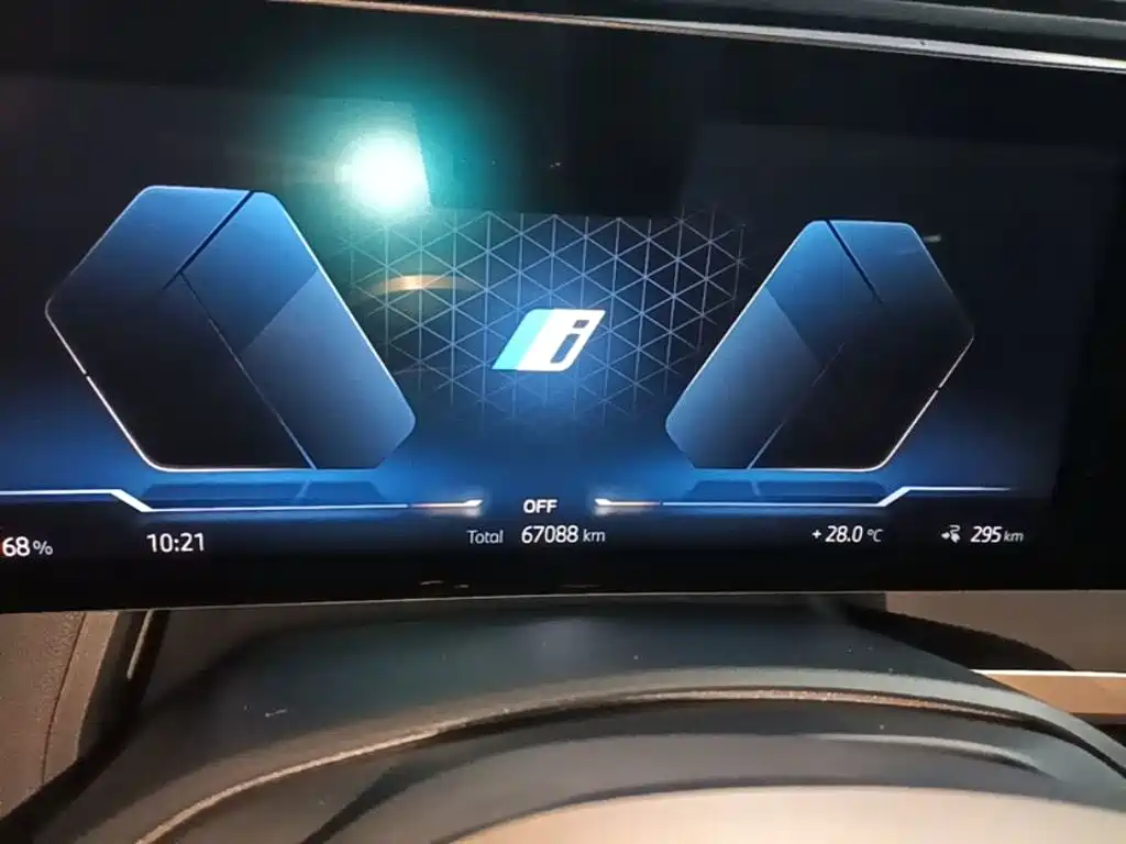 BMW iX 2023 2022 xDrive40