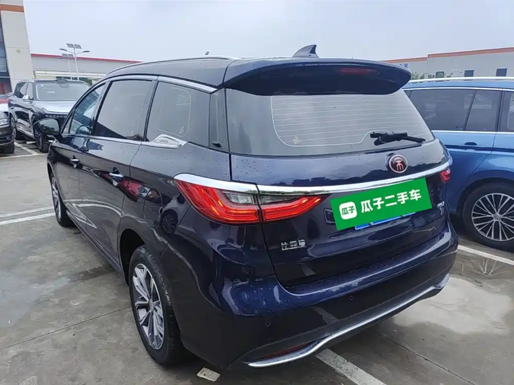 BYD Song MAX 2019 1.5T Auto Smart Connected Sunroof 7-seater China VI фото 5