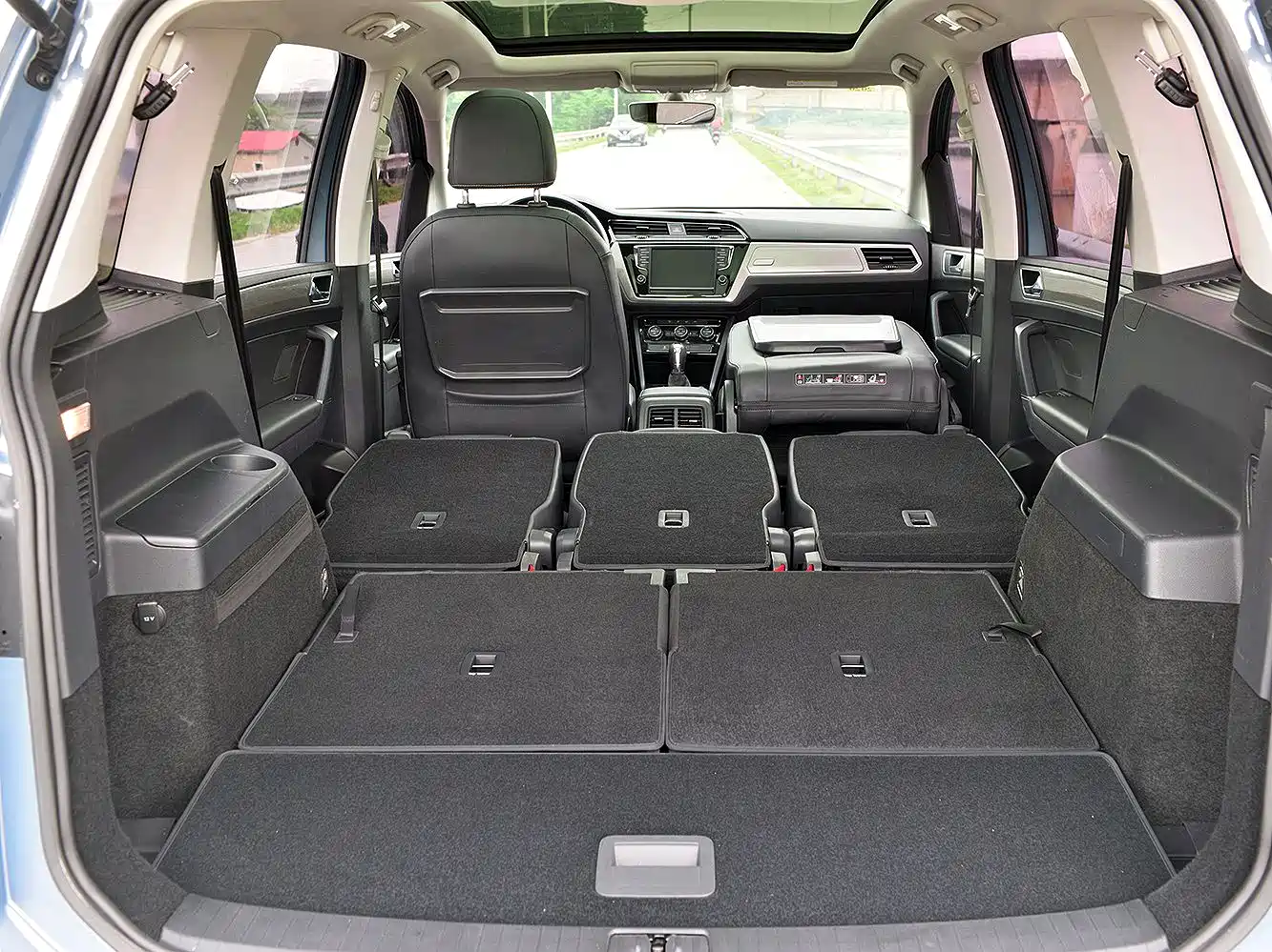 Volkswagen Touran 2018 Touran L 280TSI DSG Cross Edition 7-seater China VI фото 15