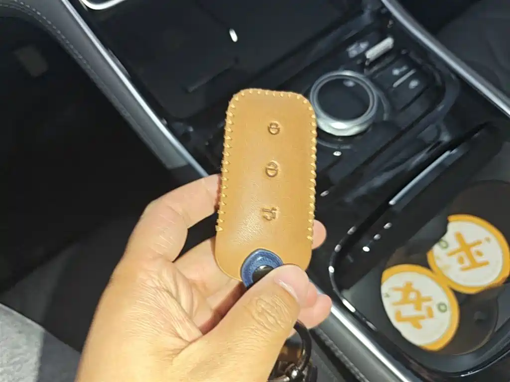 Geely Galaxy Galaxy A7 2025 EM-i 150km Explorer+ Edition фото 9