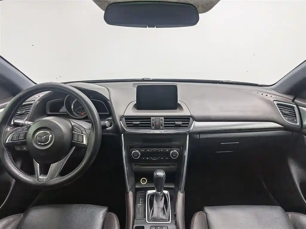 Mazda CX-4 2016 2.0L Automatic 2WD Skyactiv Premium Edition фото 5