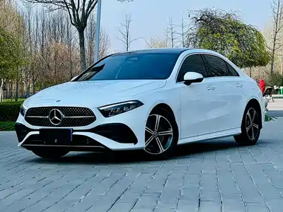 Mercedes-Benz A