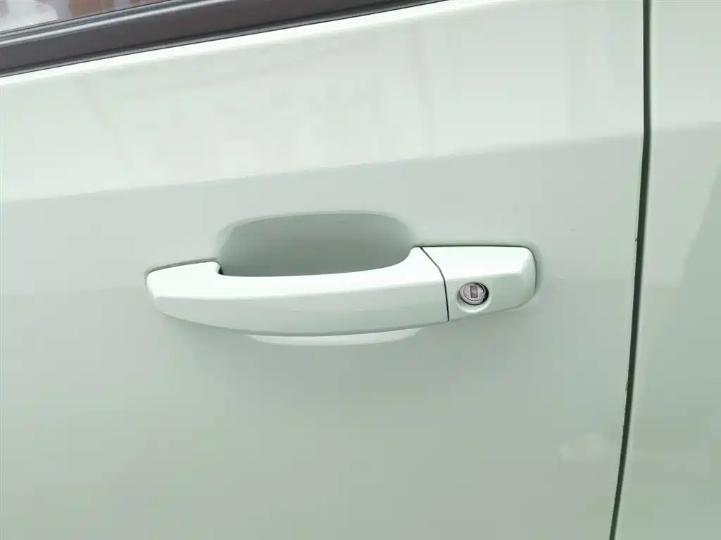 WULING AUTOMOBILE HONGGUANG MINIEV
