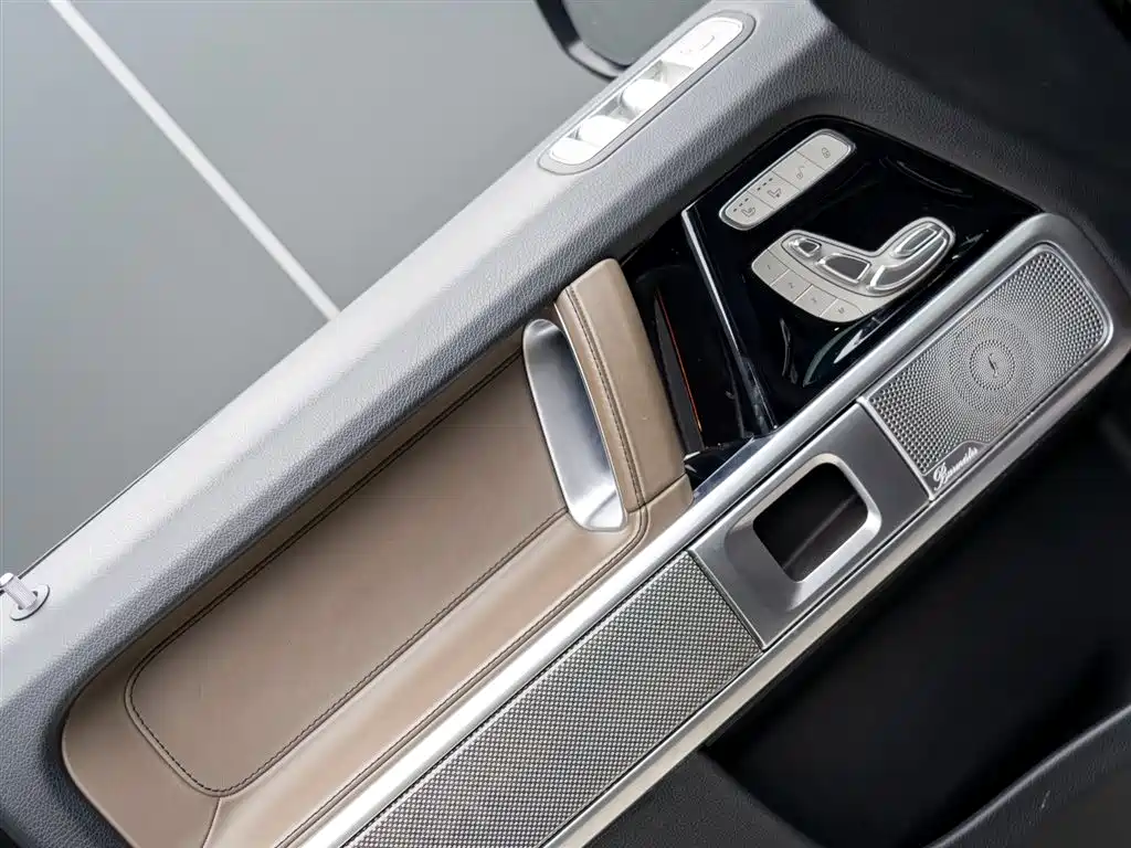 MERCEDES-BENZ G CLASS