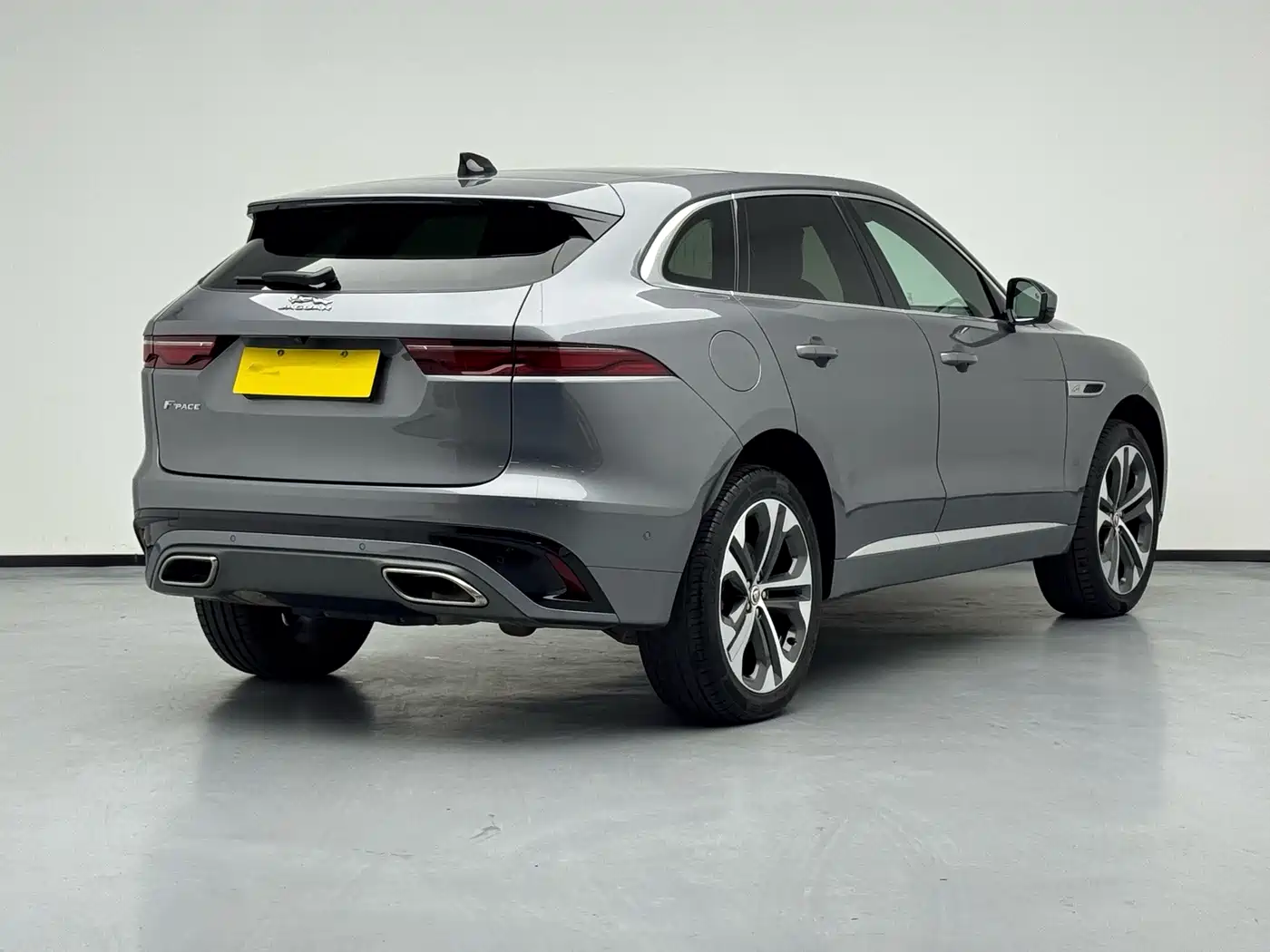 Jaguar F-PACE 2022 2022 Model P340 R-Dynamic SE
