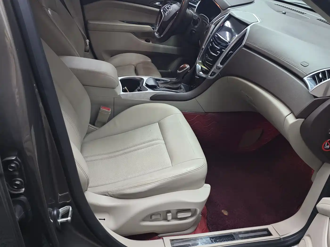 Cadillac SRX 2014 2014 3.0L Leading Model