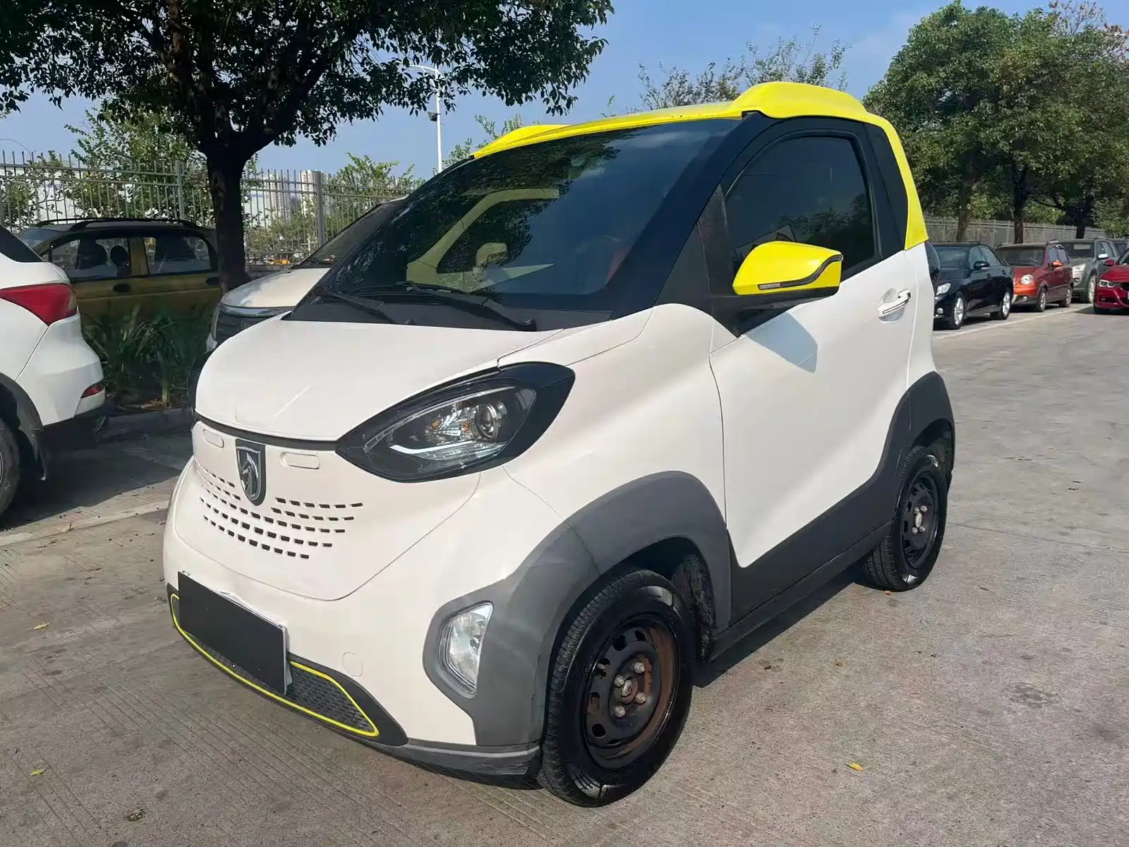 Фото 1 - Baojun E100