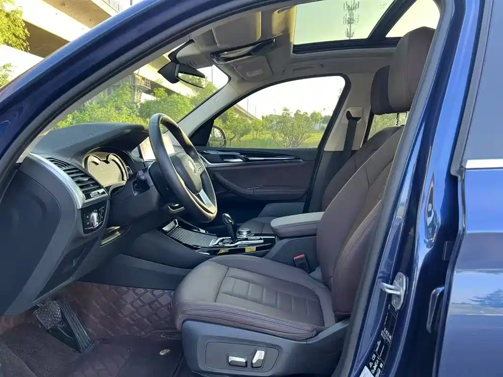 BMW X3 2018 xDrive25i Luxury Package China VI фото 14