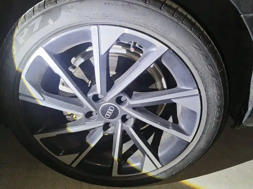 Audi A4L, миниатюра 7