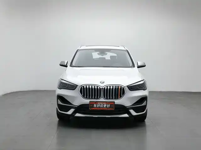 BMW X1 2021 Facelift sDrive20Li Premium — фото 3