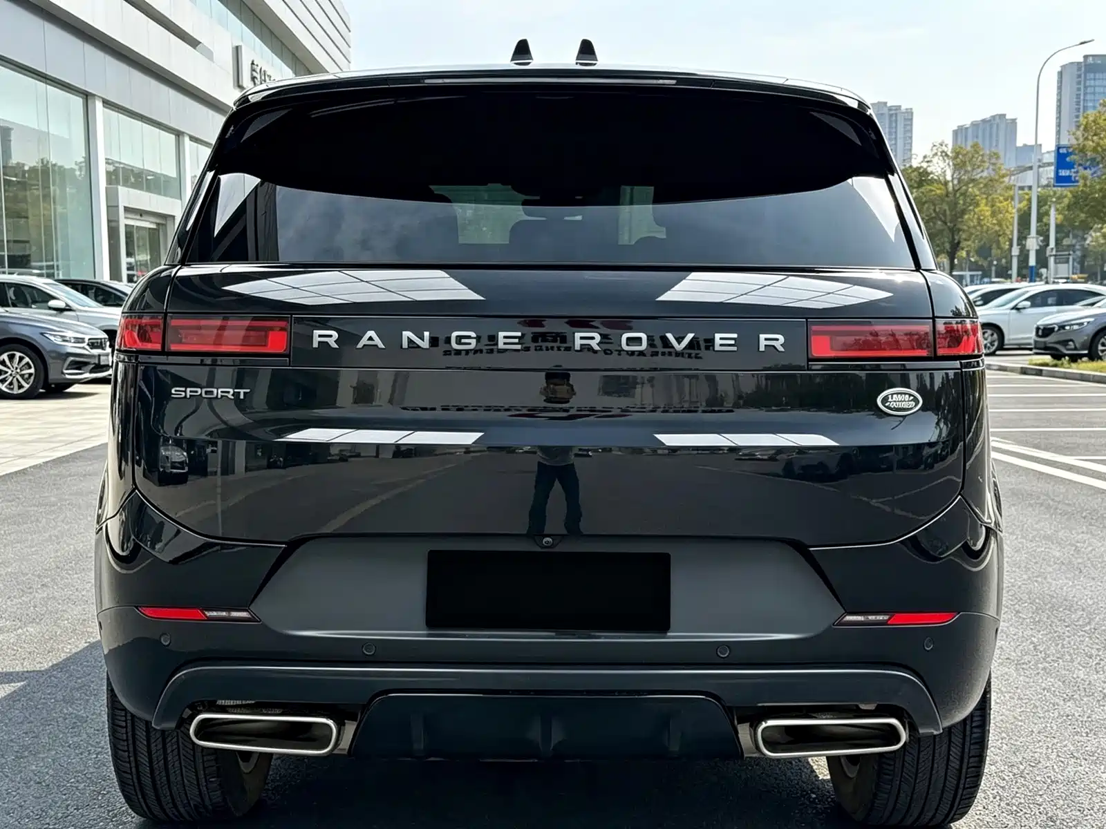 Photo 15 - Land Rover Range Rover Sport