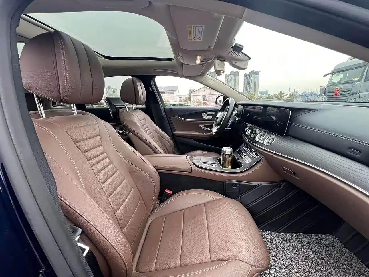 Mercedes-Benz E-Class 2020 Facelift E 300 L Sport Fashion фото 13