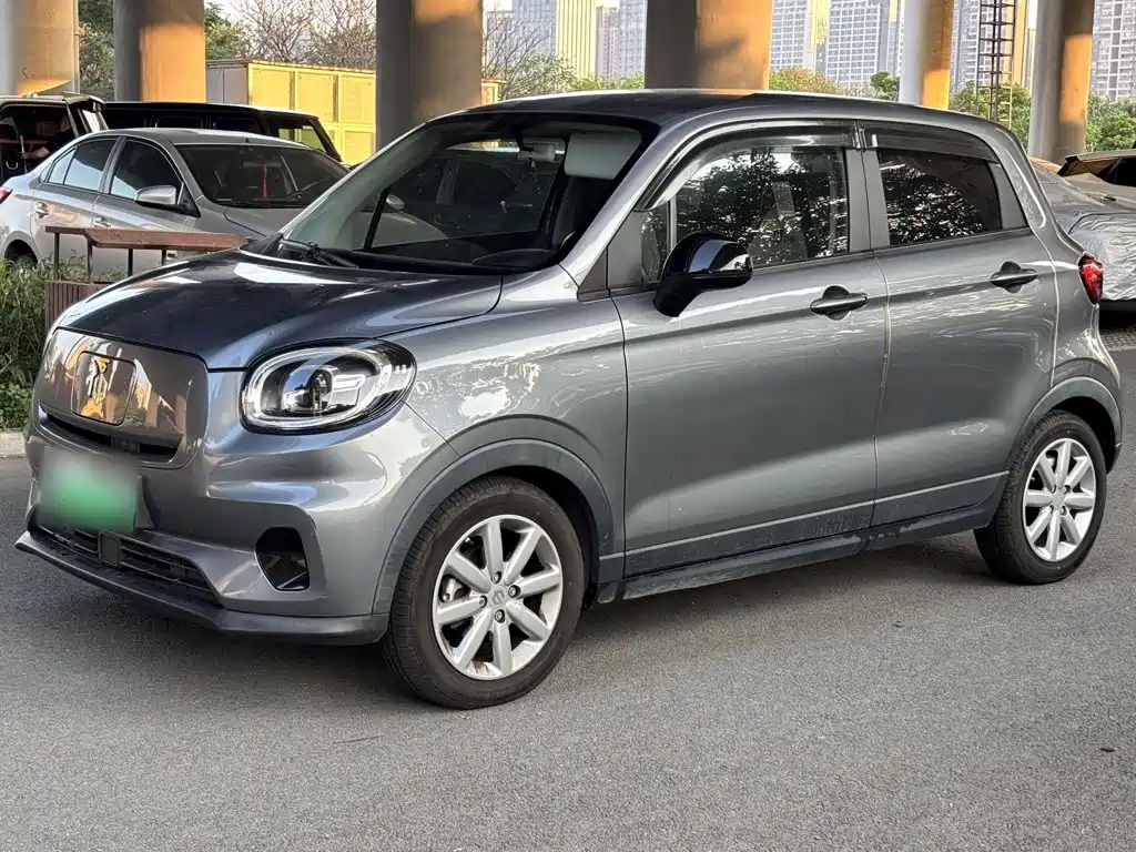 Similar car