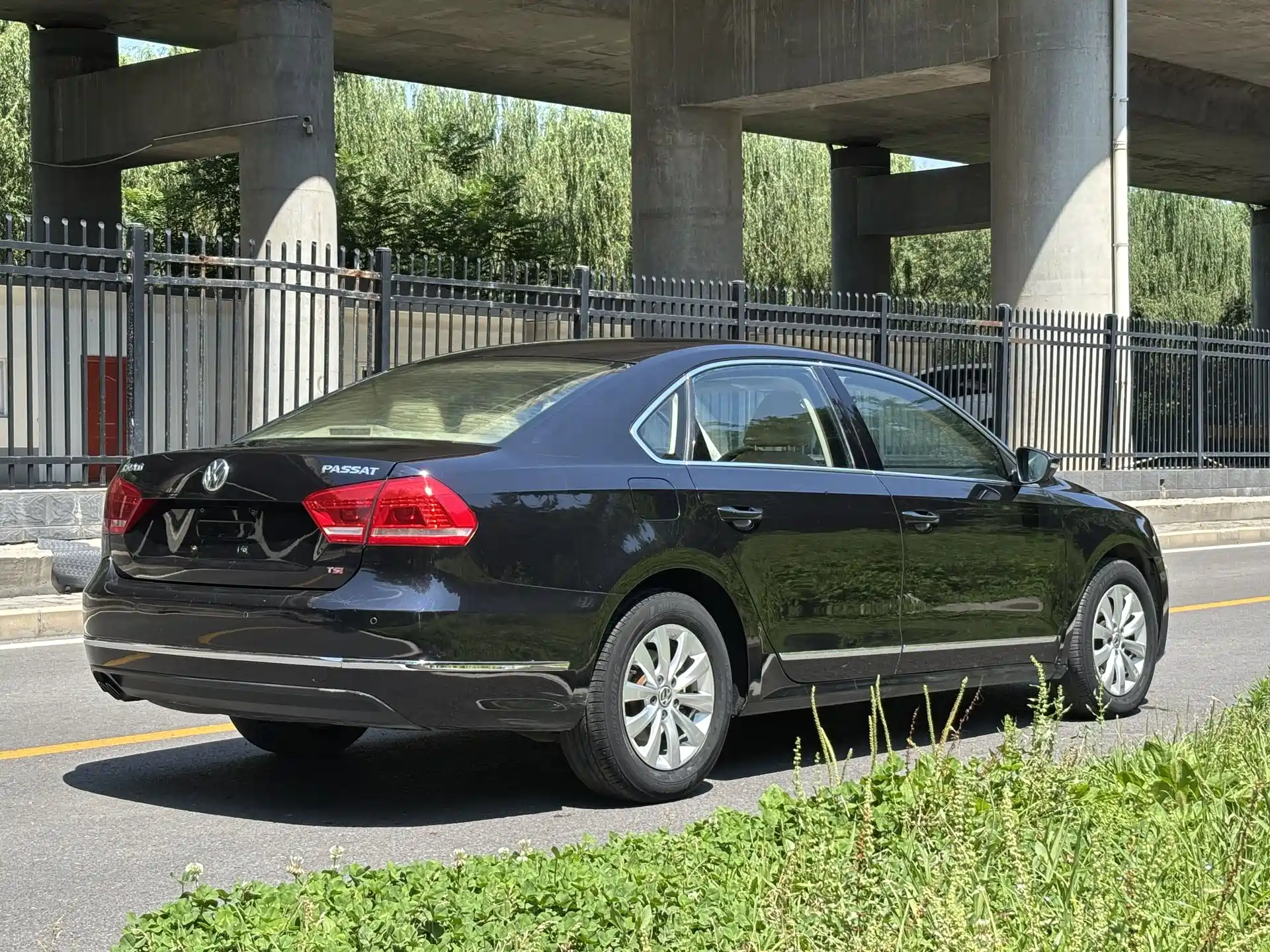Фото 6 - Volkswagen Passat