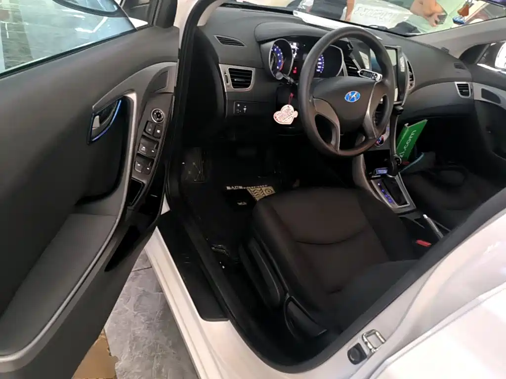 Hyundai Langdong 2018 2016 1.6L Automatic Smart Edition