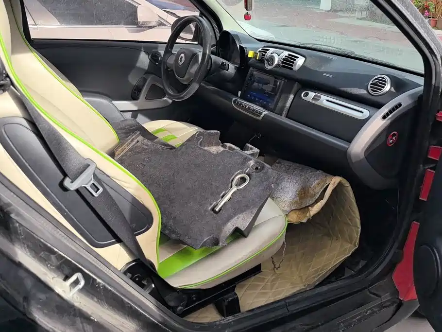 Photo 8 - smart fortwo