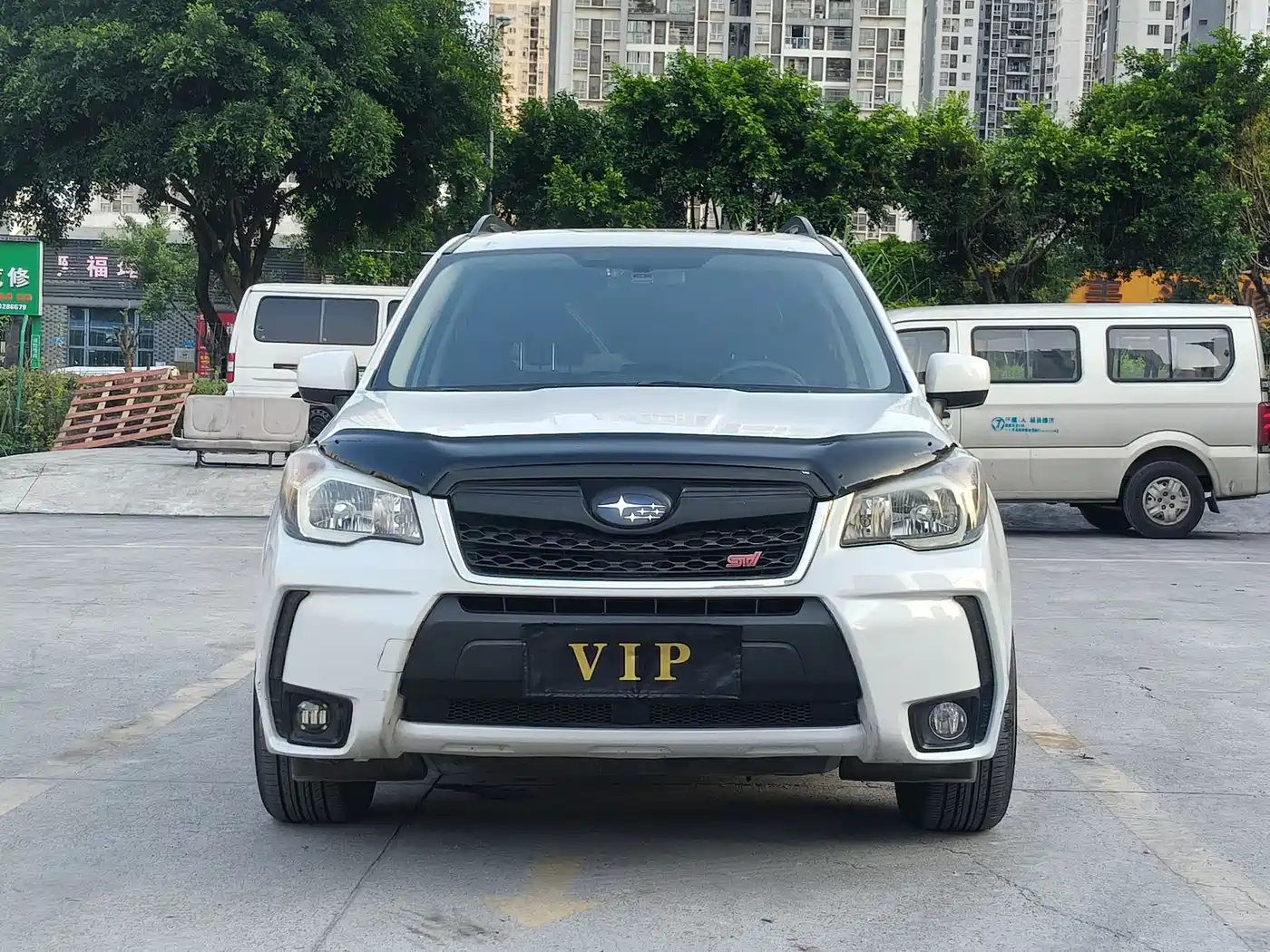 Subaru Forester 2013 2.0i Automatic Luxury Navigation Edition фото 2