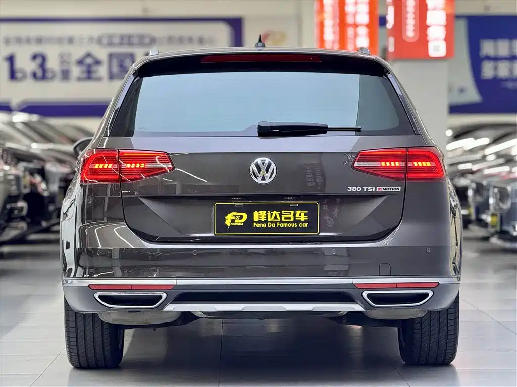 Volkswagen Weilan 2017 380TSI 4WD Explorer Edition фото 4