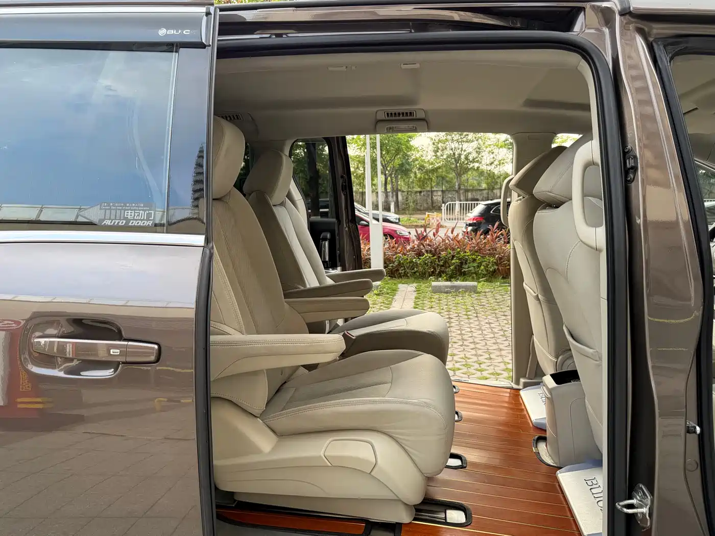 Buick GL8 2023 Model Land Business Class Smart фото 13