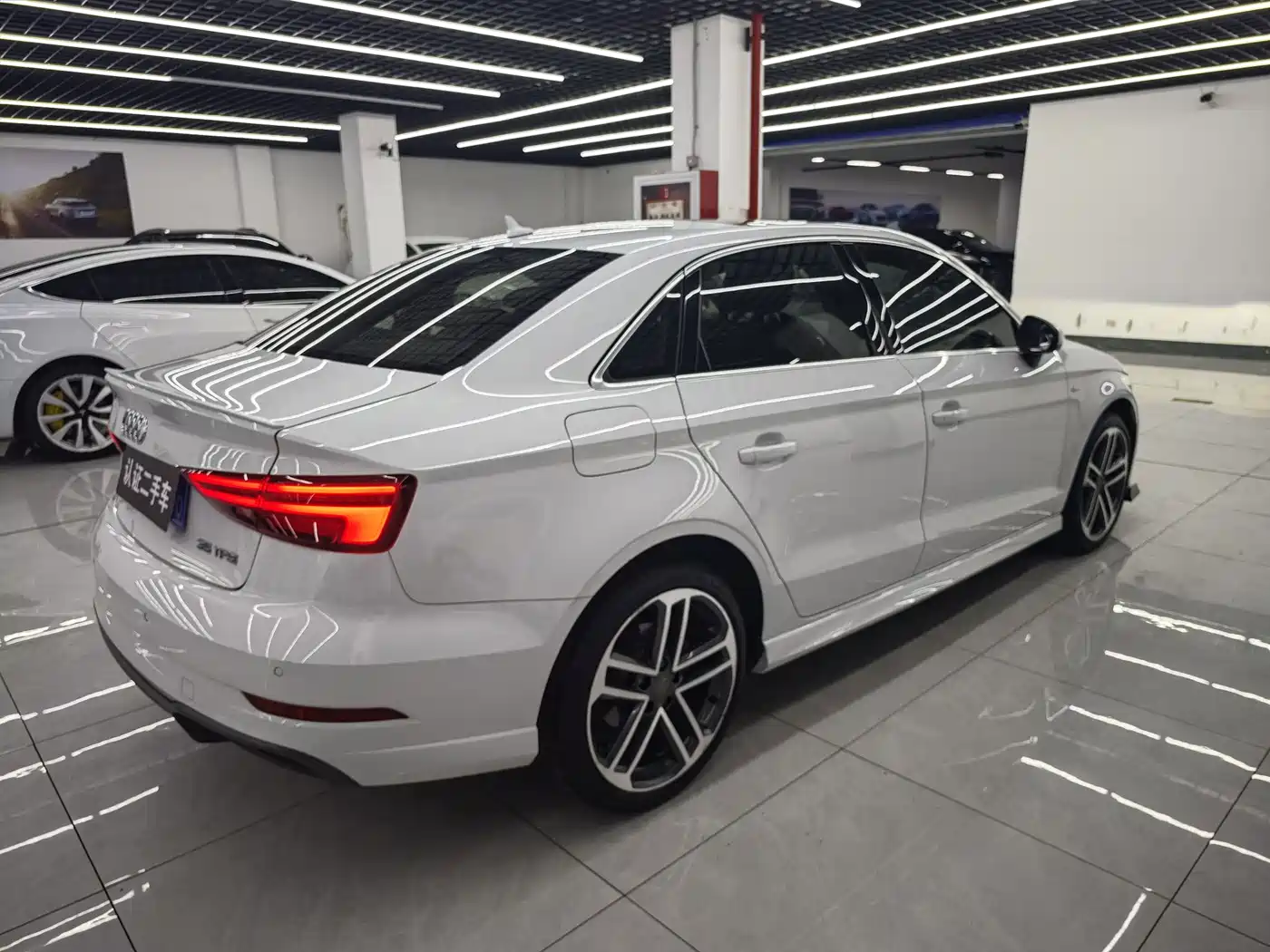 Audi A3 2018 30th Anniversary Limousine 35 TFSI Sport фото 6
