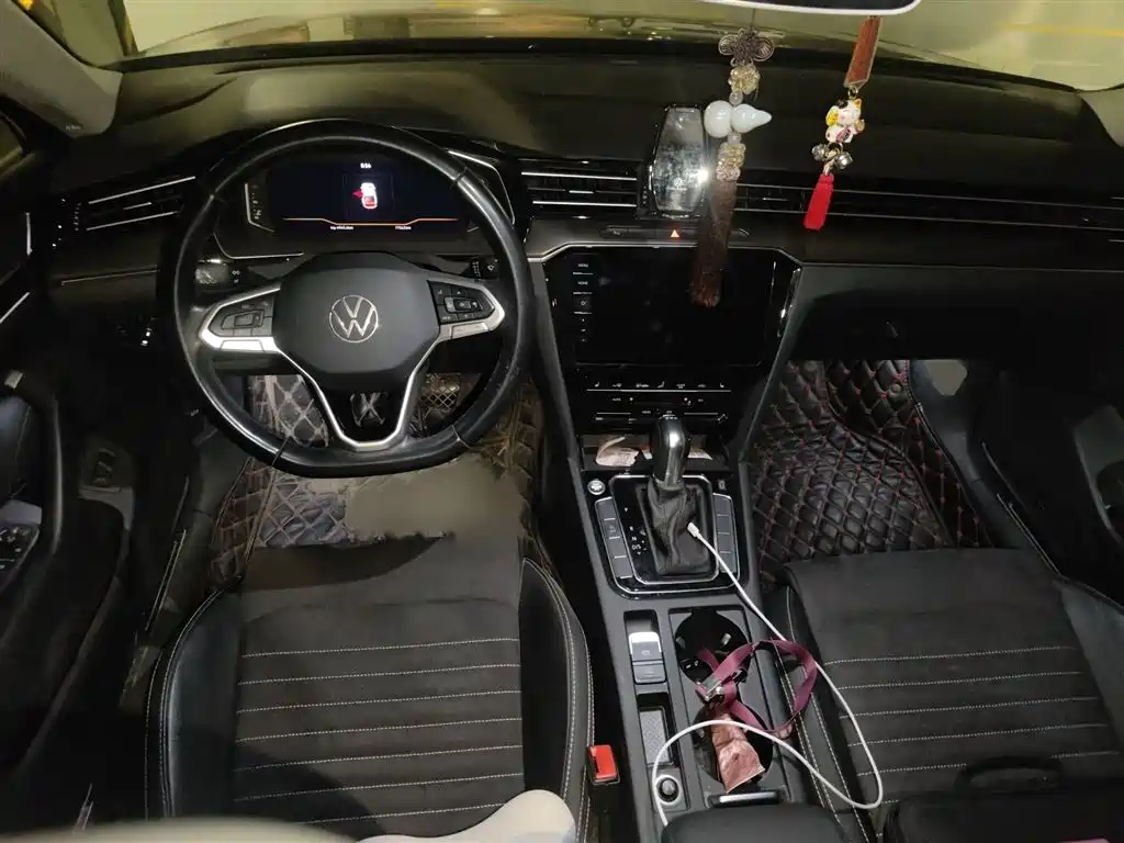 Volkswagen Magotan 2020 330TSI DSG Luxury фото 13