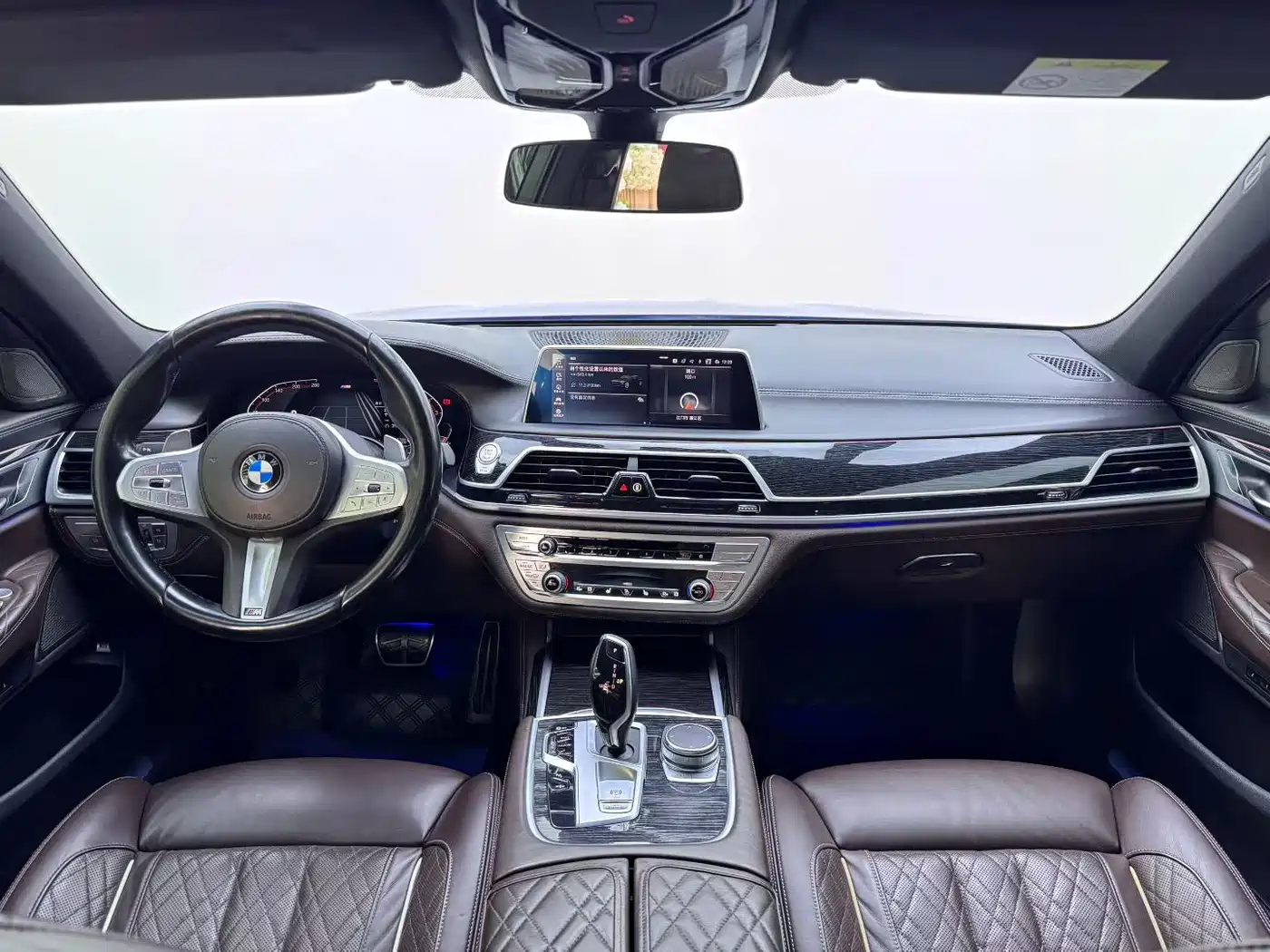 BMW 7 Series 2019 740Li Leading M Sport Package фото 5