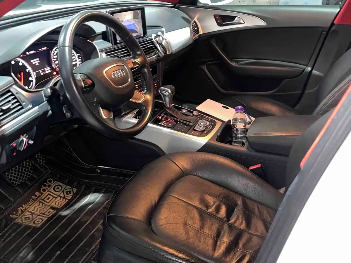 Photo 4 - Audi A6L