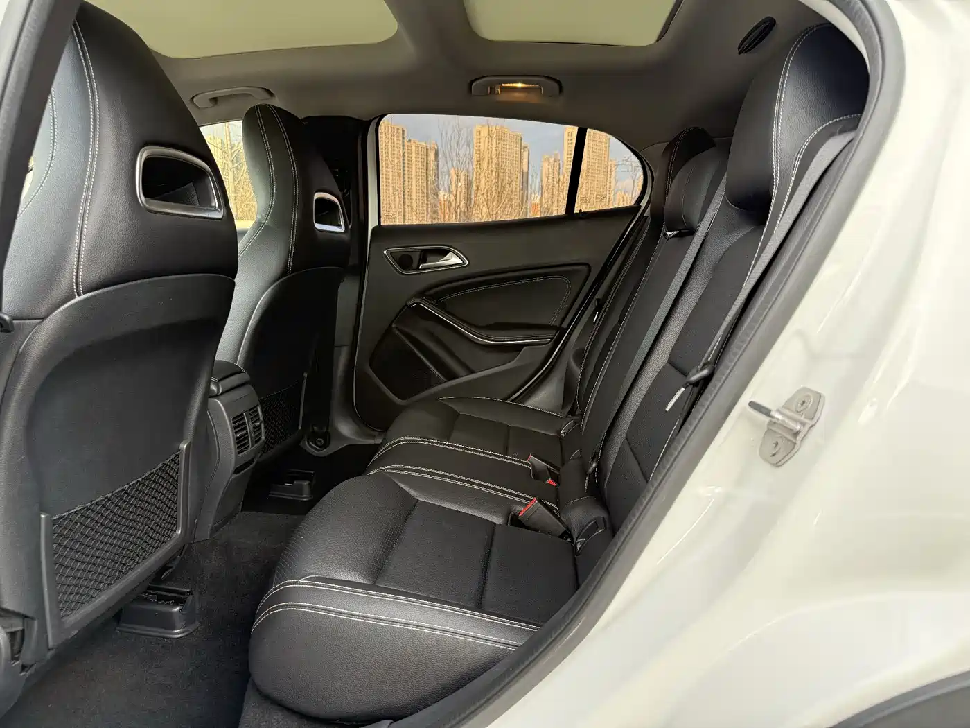 Mercedes-Benz GLA 2019 GLA 200 Dynamic фото 6