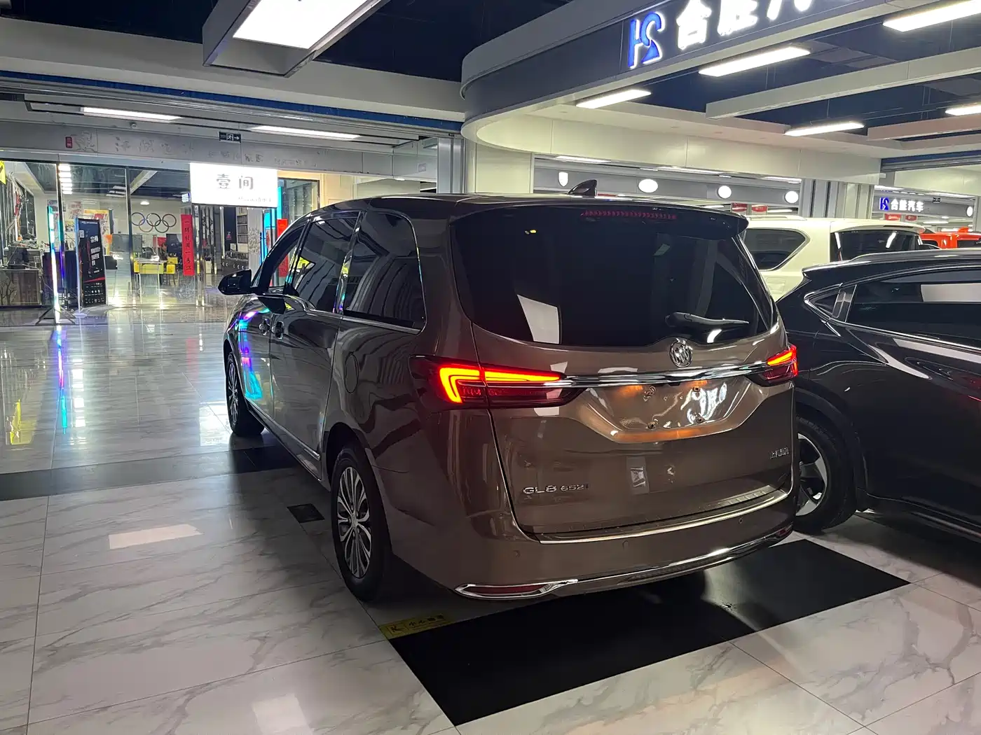 BUICK GL8
