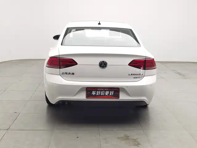 Volkswagen Lamando 2018 230TSI DSG Trend Edition — фото 4
