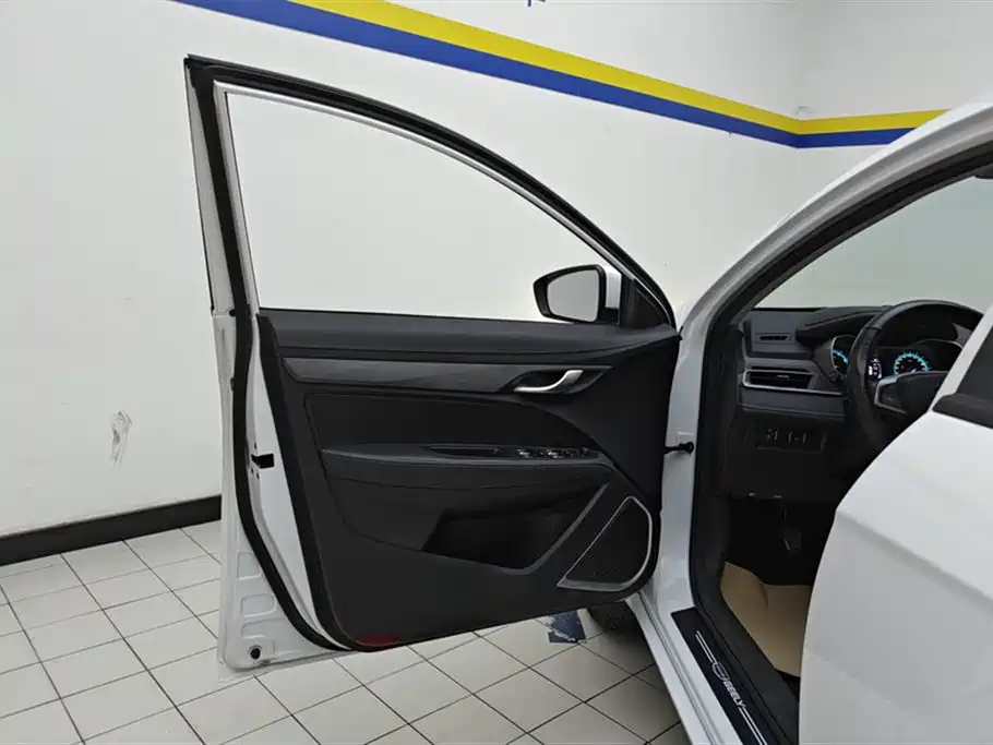 GEELY AUTOMOBILE EMGRAND