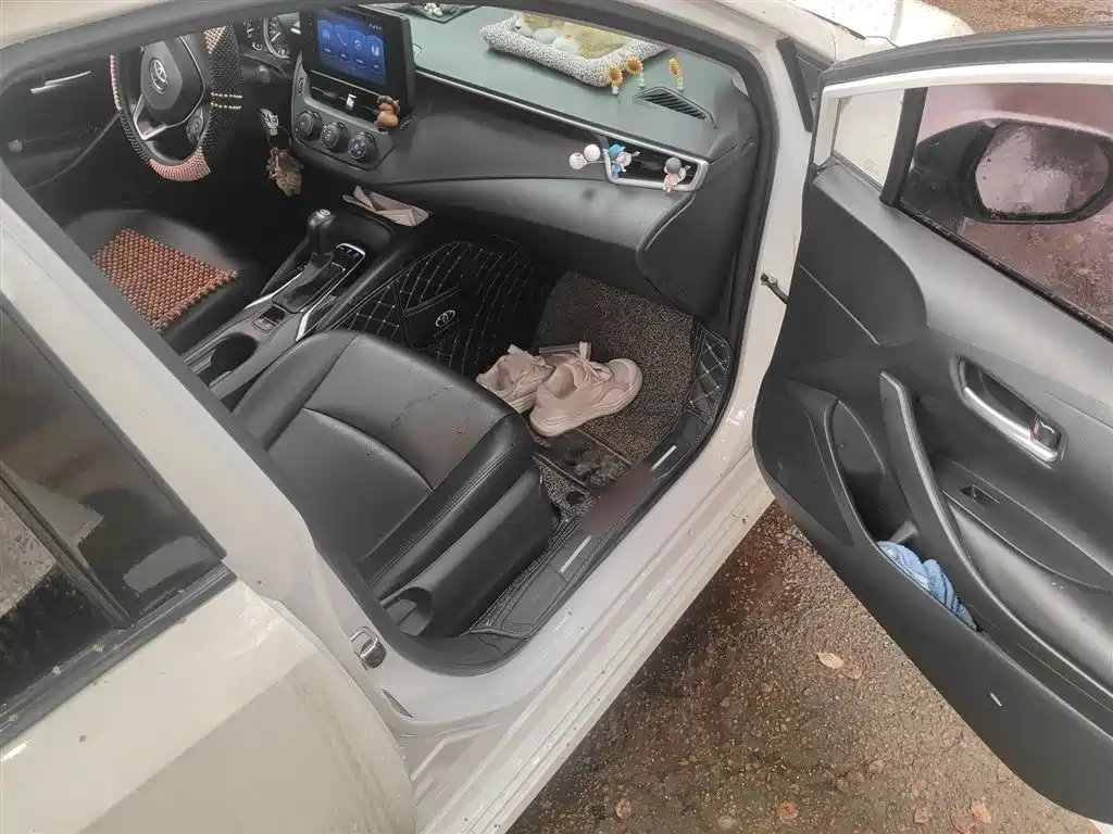 Toyota Corolla 2021 1.2T S-CVT Pioneer Edition фото 20
