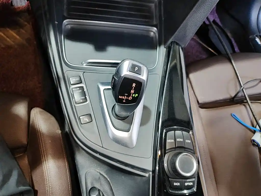 BMW 3 Series 2018 320Li Fashion Style фото 10