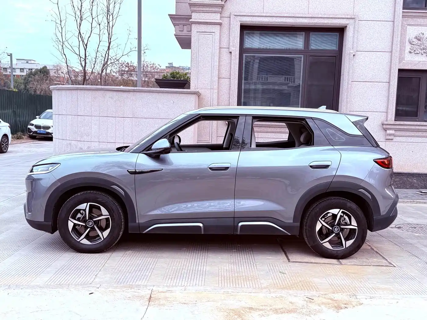 BYD Yuan UP 2024 401KM Surpass Edition фото 11